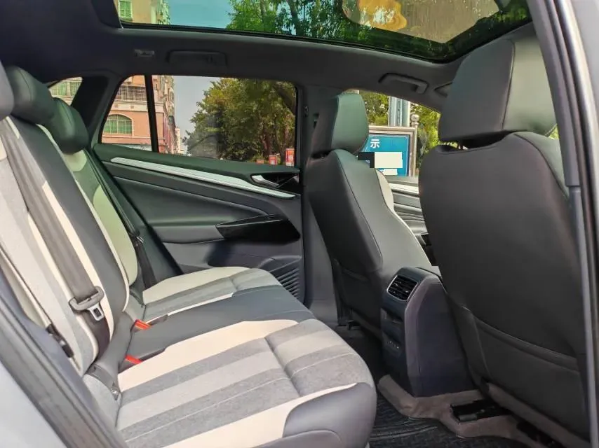 2024 Volkswagen ID.4 Crozz BEV 55.7KWH,autocango,china used car exporter,china ev exporter,chinese used car exporter,chinese used ev exporter