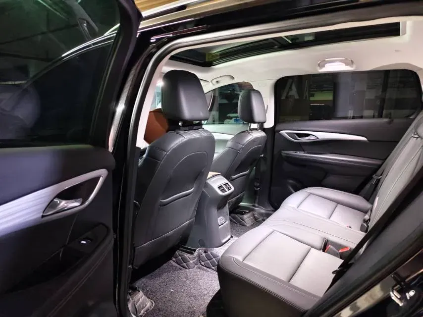 2025 Buick EnvisionPlus 2.0T 237HP L4 9AT,autocango,china used car exporter,china ev exporter,chinese used car exporter,chinese used ev exporter