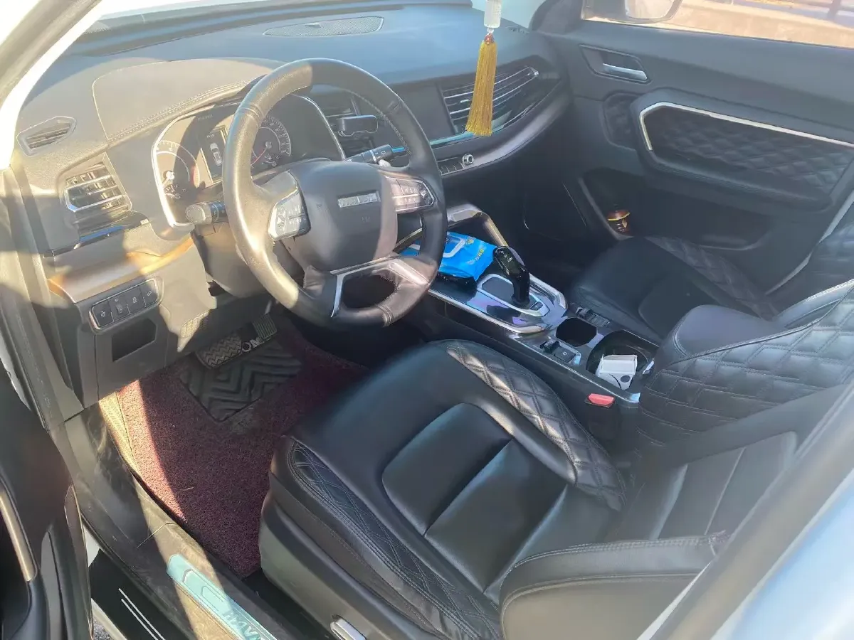 2020 Haval H6 1.5T 169HP L4 7DCT,autocango,china used car exporter,china ev exporter,chinese used car exporter,chinese used ev exporter