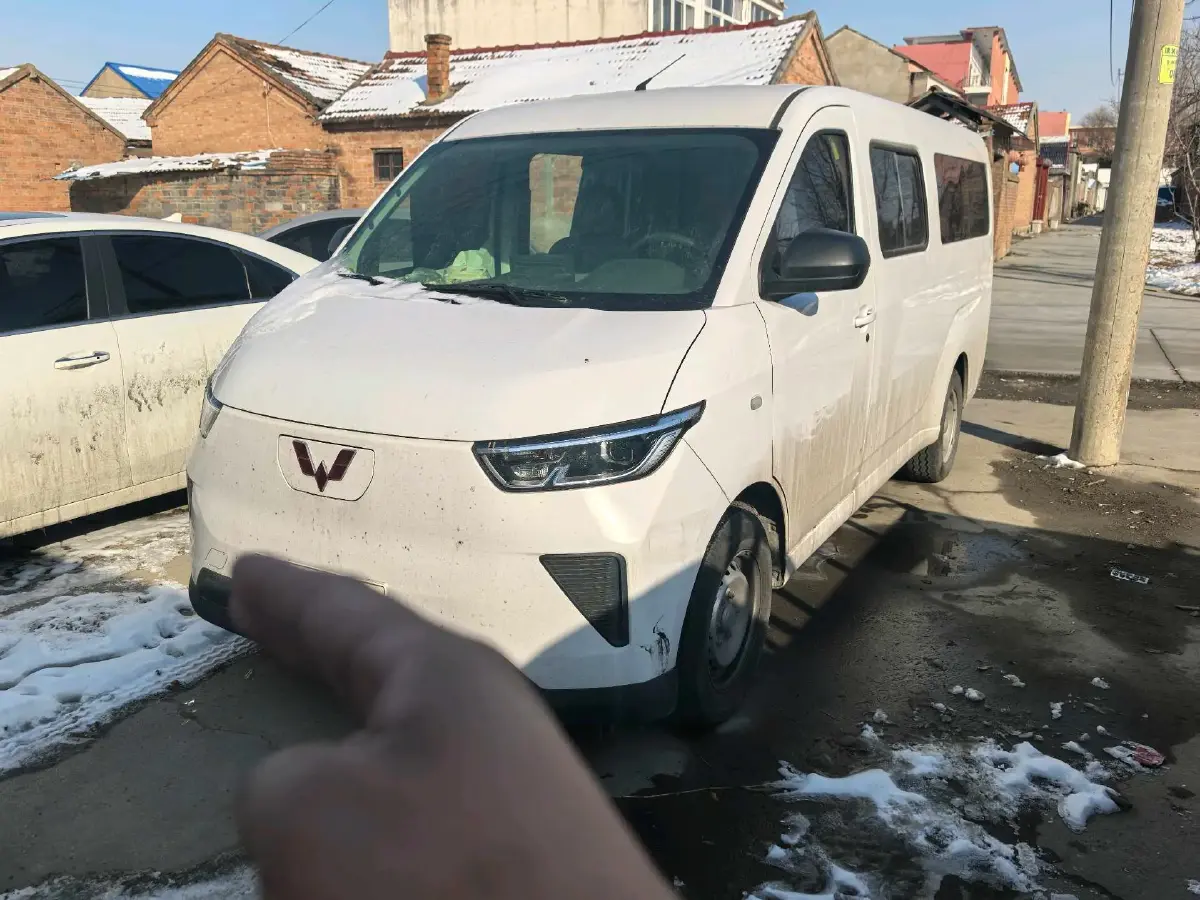 2024 WuLing YangGuang BEV 41.9KWH