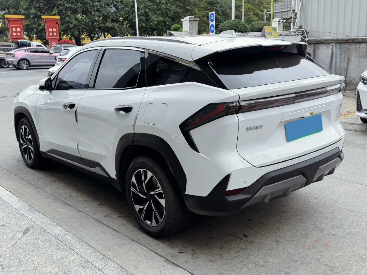 2023 Geely Galaxy L7 1.5T 163HP L4 3DHT PHEV 9.11KWH,autocango,china used car exporter,china ev exporter,chinese used car exporter,chinese used ev exporter