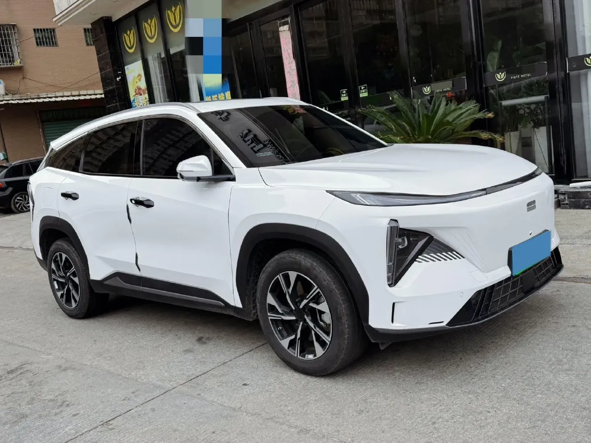 2023 Geely Galaxy L7 1.5T 163HP L4 3DHT PHEV 9.11KWH,autocango,china used car exporter,china ev exporter,chinese used car exporter,chinese used ev exporter