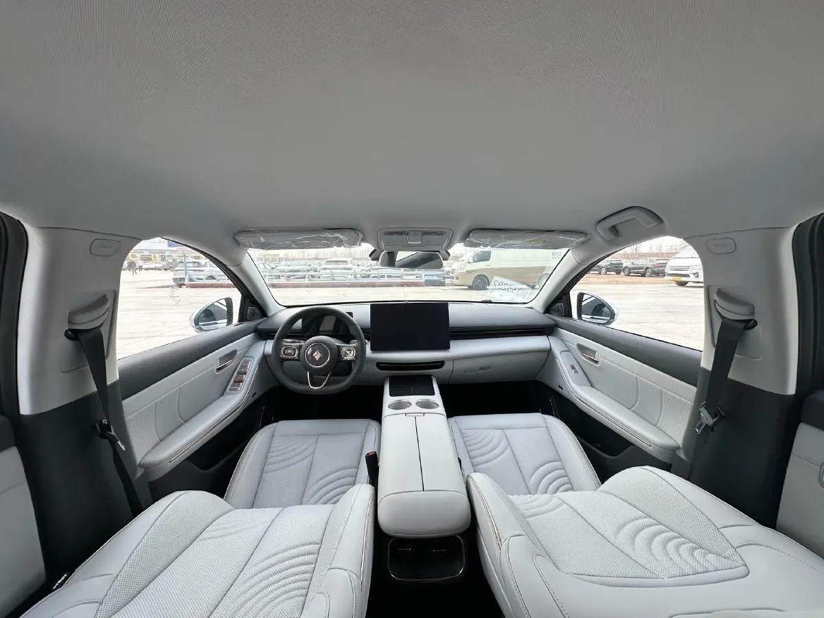 2025 BaoJun XiangJing BEV,autocango,china used car exporter,china ev exporter,chinese used car exporter,chinese used ev exporter