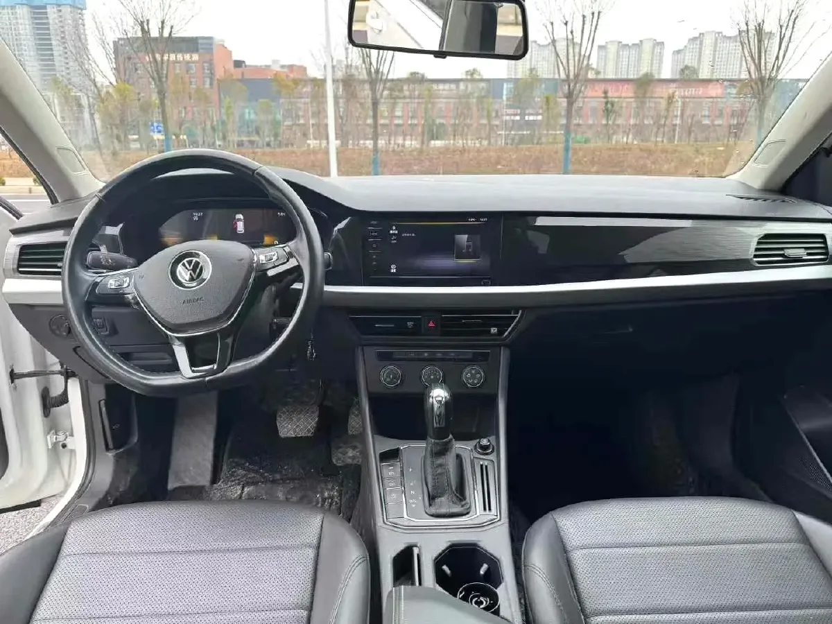 2023 Volkswagen Lavida 1.5L 113HP L4 6AT,autocango,china used car exporter,china ev exporter,chinese used car exporter,chinese used ev exporter