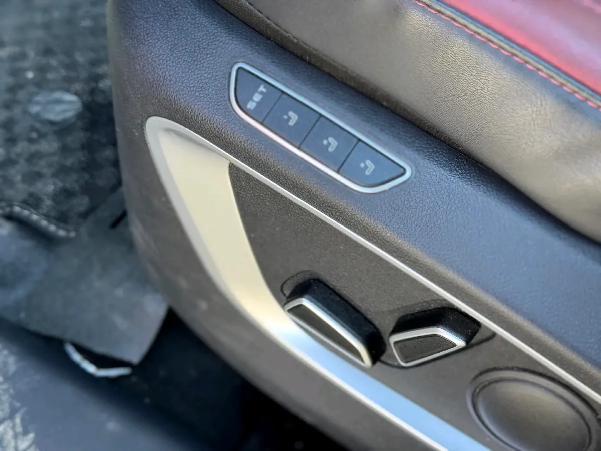 2022 ChangAn CS75 Plus 2.0T 233HP L4 8AT,autocango,china used car exporter,china ev exporter,chinese used car exporter,chinese used ev exporter