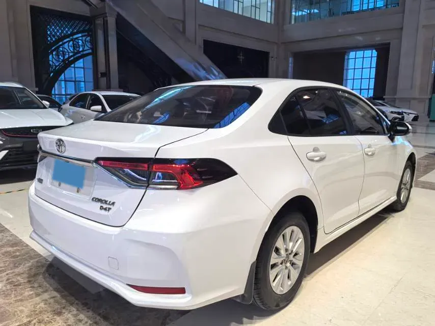 2022 Toyota Corolla 1.2T 116HP L4 CVT,autocango,china used car exporter,china ev exporter,chinese used car exporter,chinese used ev exporter