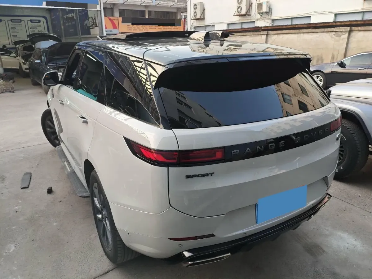 2023 Land Rover Range Rover Sport 3.0T 400HP L6 8AT,autocango,china used car exporter,china ev exporter,chinese used car exporter,chinese used ev exporter