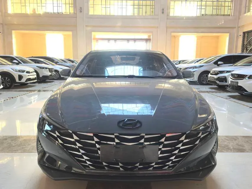 2022 Hyundai Elantra 1.5L 115HP L4 CVT,autocango,china used car exporter,china ev exporter,chinese used car exporter,chinese used ev exporter