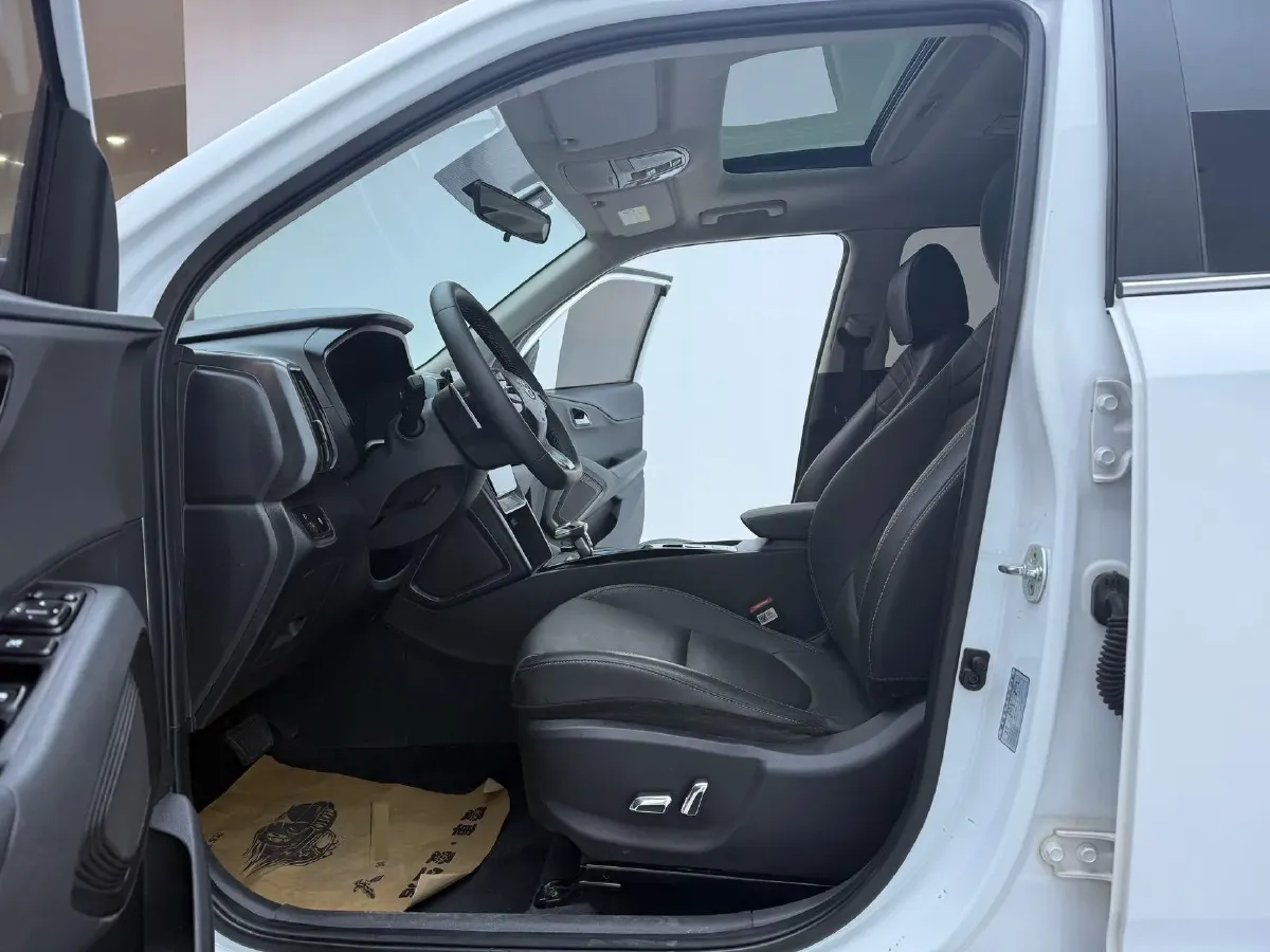 2021 Hyundai ix35 1.4T 140HP L4 7DCT,autocango,china used car exporter,china ev exporter,chinese used car exporter,chinese used ev exporter