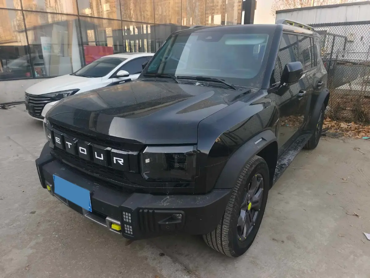 2023 Jetour Traveller 2.0T 254HP L4 7DCT
