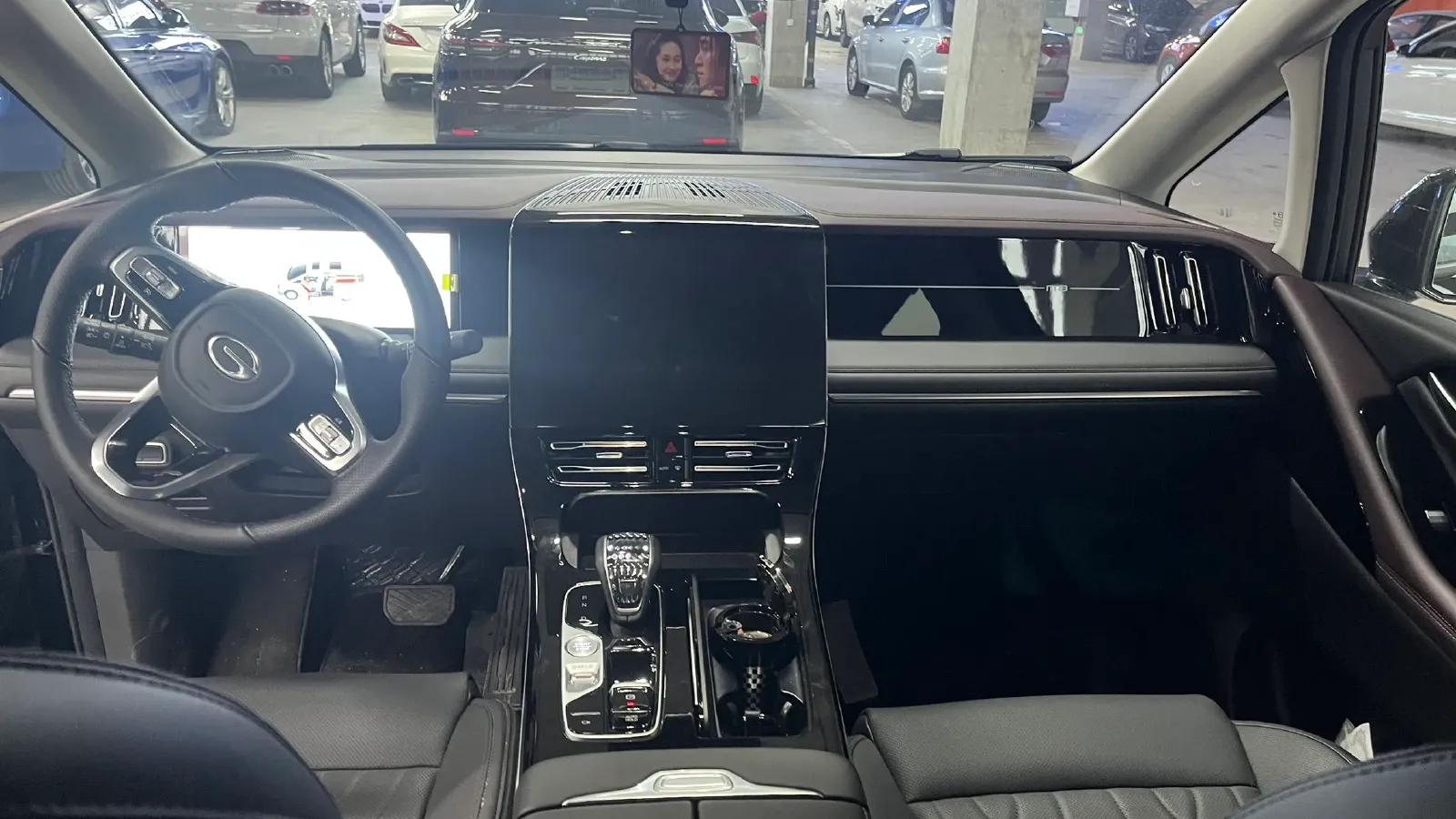 2024 GAC Trumpchi M8 2.0T 252HP L4 8AT,autocango,china used car exporter,china ev exporter,chinese used car exporter,chinese used ev exporter