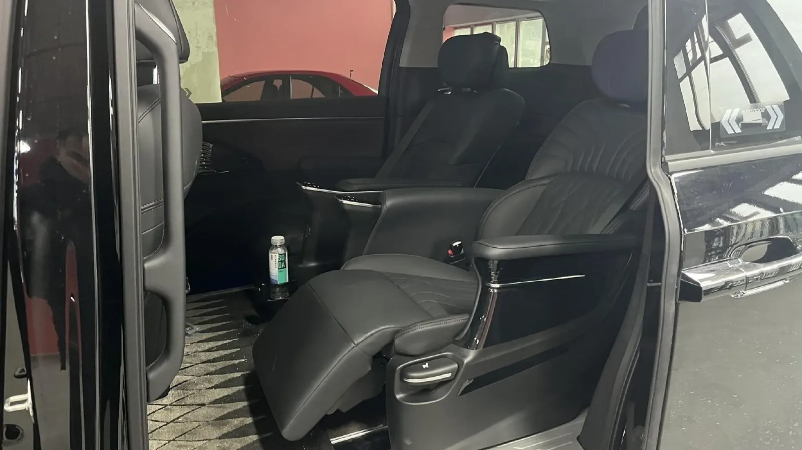 2024 GAC Trumpchi M8 2.0T 252HP L4 8AT,autocango,china used car exporter,china ev exporter,chinese used car exporter,chinese used ev exporter