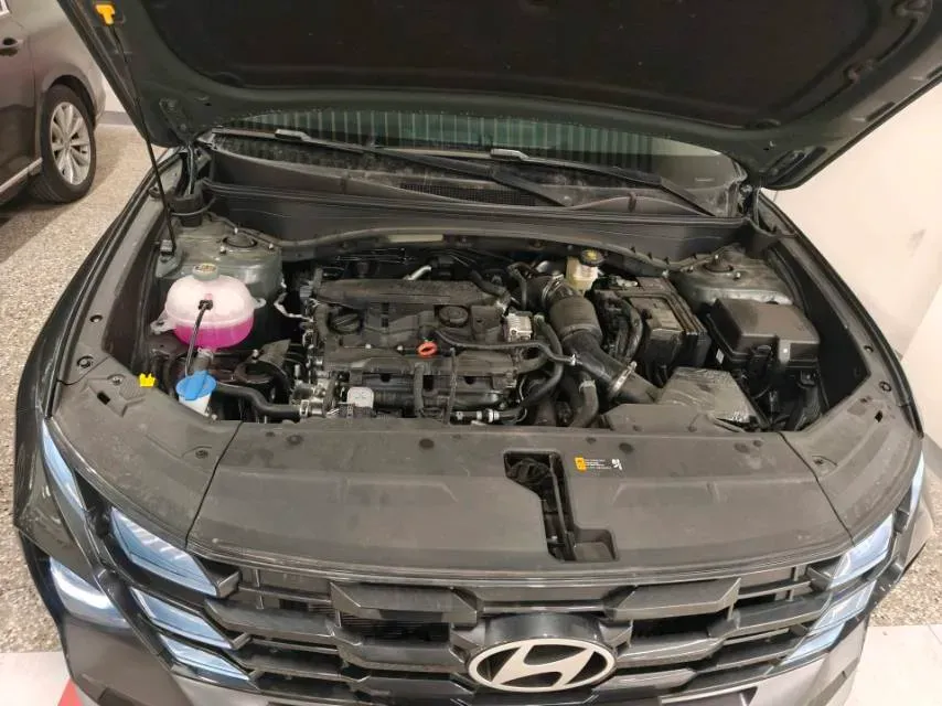 2025 Hyundai Tucson 1.5T 200HP L4 8AT,autocango,china used car exporter,china ev exporter,chinese used car exporter,chinese used ev exporter