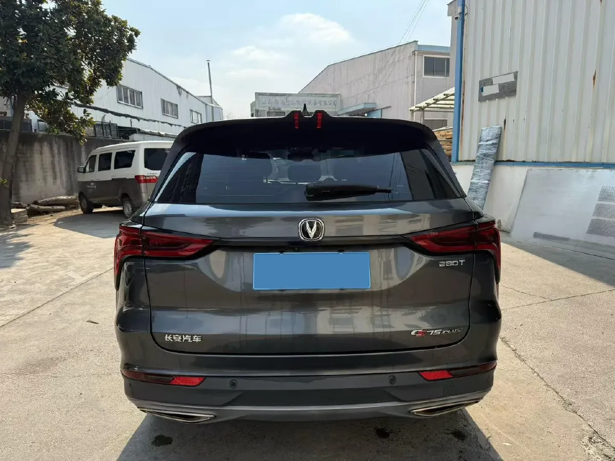 2021 ChangAn CS75 Plus 1.5T 178HP L4 6AT,autocango,china used car exporter,china ev exporter,chinese used car exporter,chinese used ev exporter