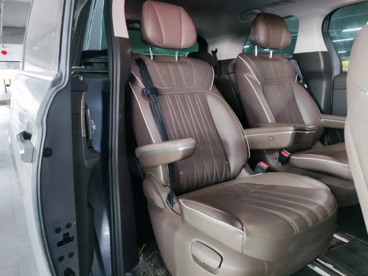 2022 Roewe iMAX8 BEV 90KWH,autocango,china used car exporter,china ev exporter,chinese used car exporter,chinese used ev exporter