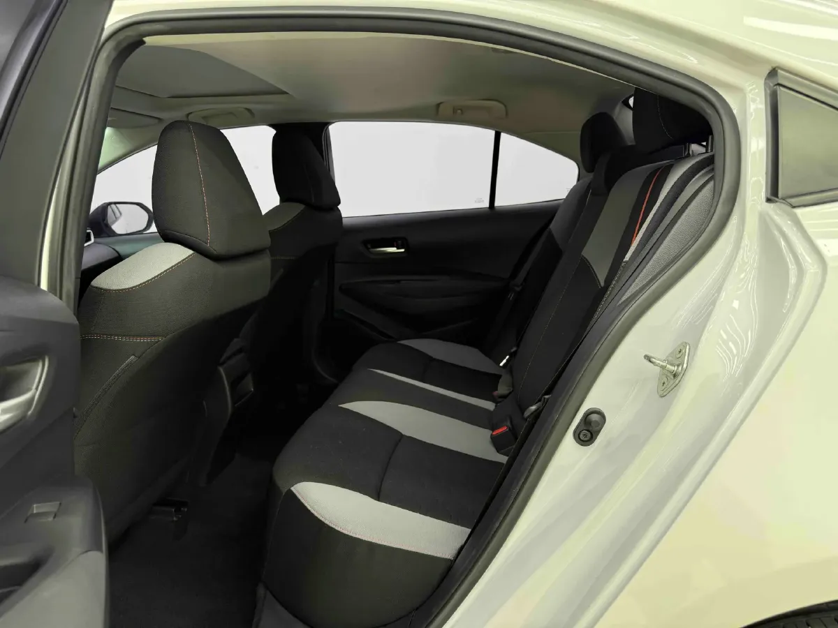 2021 Toyota Corolla 1.2T 116HP L4 CVT,autocango,china used car exporter,china ev exporter,chinese used car exporter,chinese used ev exporter