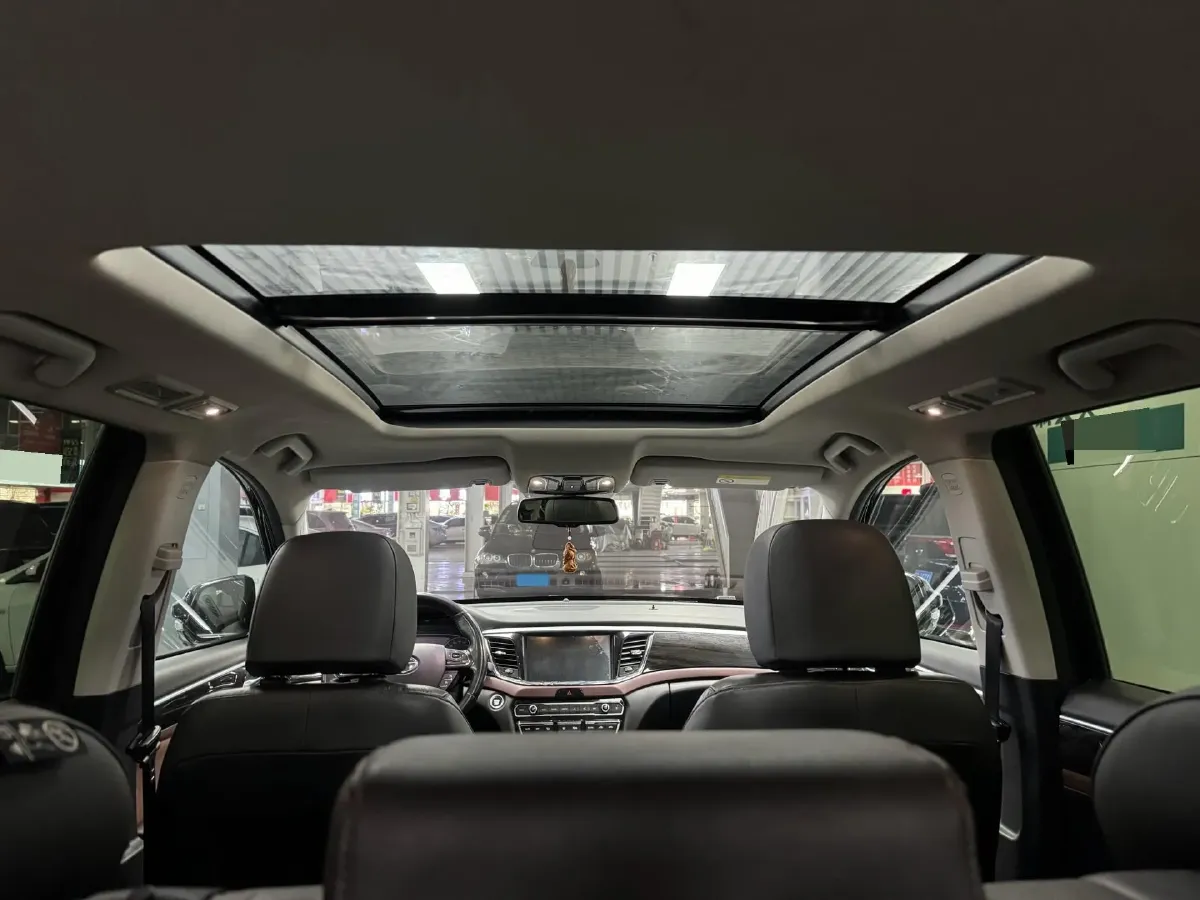 2017 GAC Trumpchi GS8 2.0T 201HP L4 6AT,autocango,china used car exporter,china ev exporter,chinese used car exporter,chinese used ev exporter