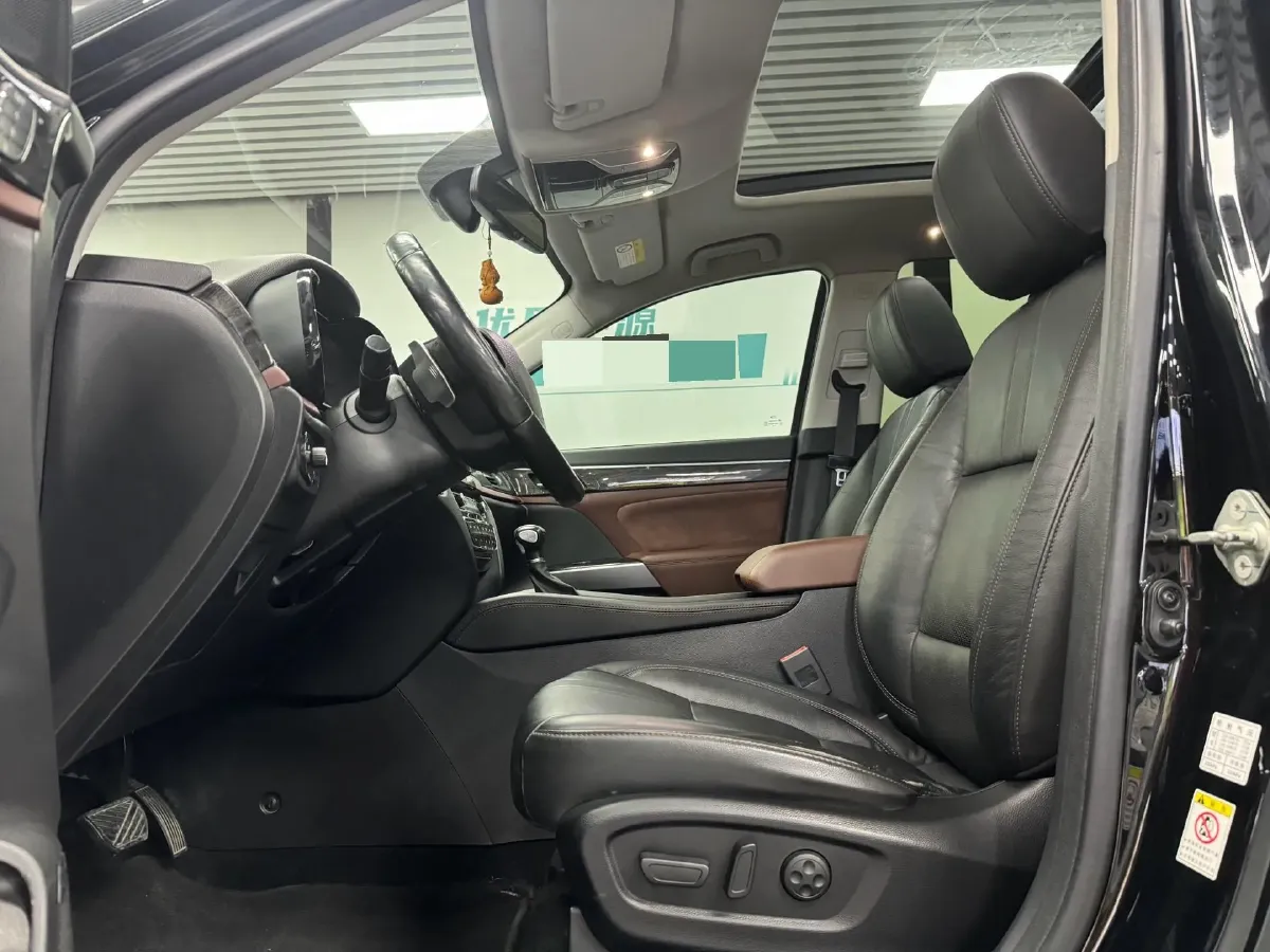 2017 GAC Trumpchi GS8 2.0T 201HP L4 6AT,autocango,china used car exporter,china ev exporter,chinese used car exporter,chinese used ev exporter