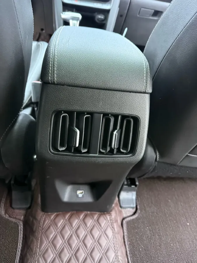 2021 Hyundai ix35 1.4T 140HP L4 7DCT,autocango,china used car exporter,china ev exporter,chinese used car exporter,chinese used ev exporter