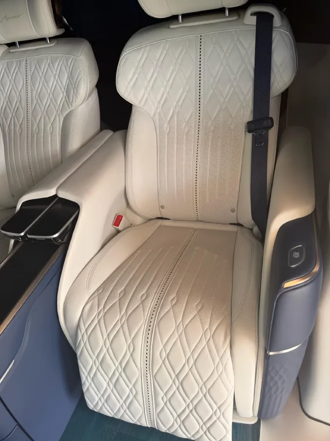 2020 Buick GL8 2.0T 237HP L4 9AT,autocango,china used car exporter,china ev exporter,chinese used car exporter,chinese used ev exporter