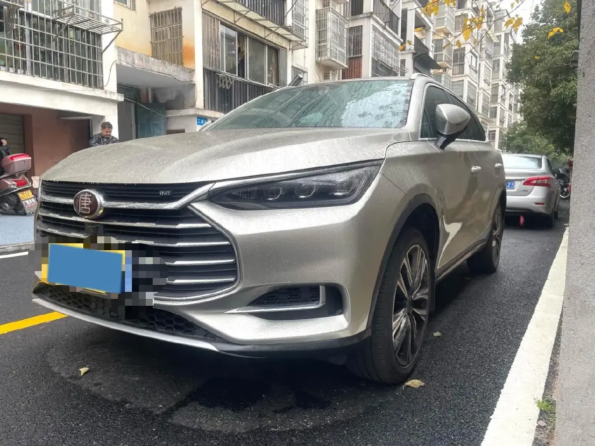 2018 BYD Tang 2.0T 205HP L4 6AT