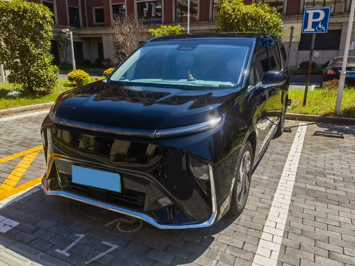 2022 MAXUS DaJia 9 BEV 90KWH