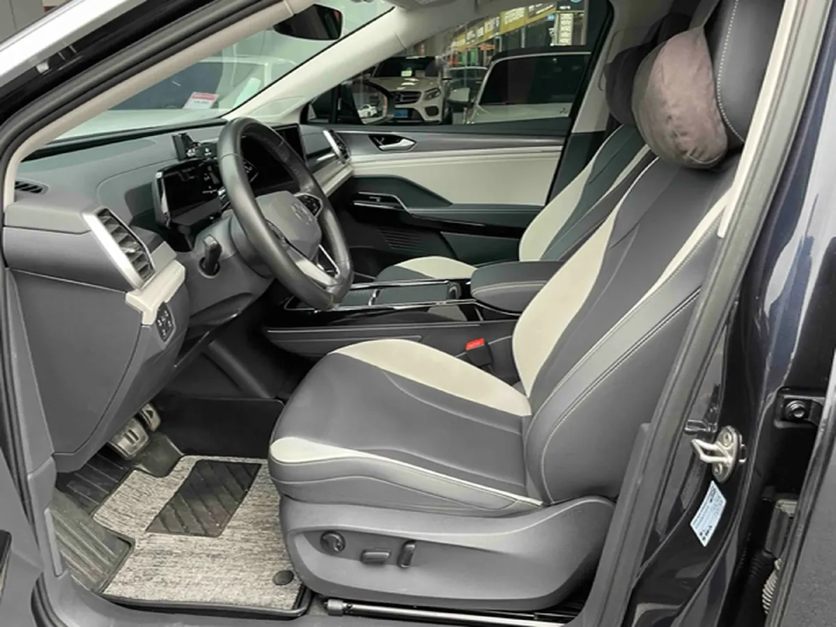 2022 Volkswagen ID.6 Crozz BEV 62.6KWH,autocango,china used car exporter,china ev exporter,chinese used car exporter,chinese used ev exporter