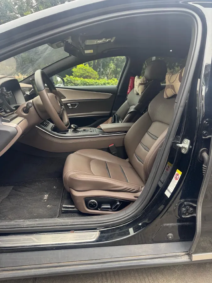 2020 WEY VV7 2.0T 227HP L4 7DCT PHEV,autocango,china used car exporter,china ev exporter,chinese used car exporter,chinese used ev exporter