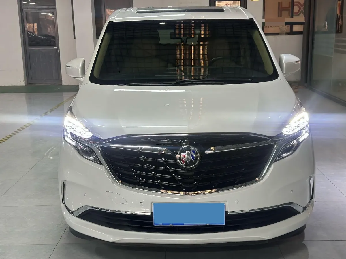 2021 Buick GL8 2.0T 237HP L4 9AT,autocango,china used car exporter,china ev exporter,chinese used car exporter,chinese used ev exporter