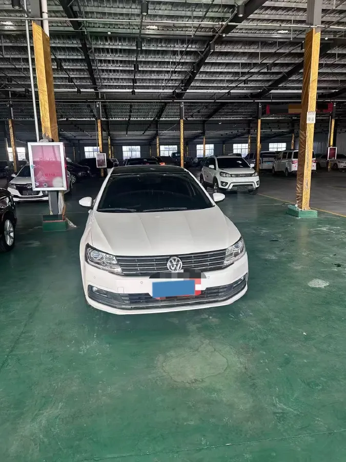 2017 Buick Excelle 1.5L 114HP L4 6AT,autocango,china used car exporter,china ev exporter,chinese used car exporter,chinese used ev exporter