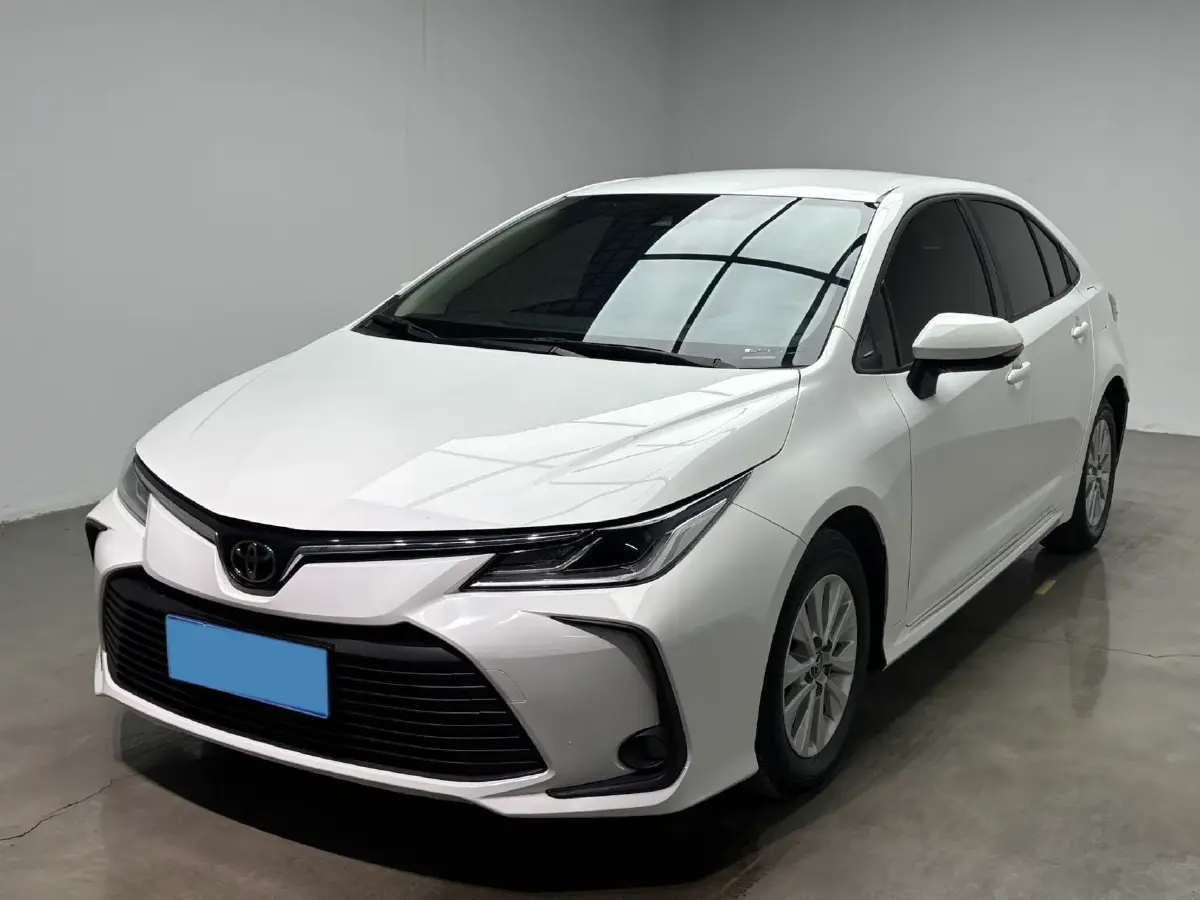 2021 Toyota Corolla 1.2T 116HP L4 CVT