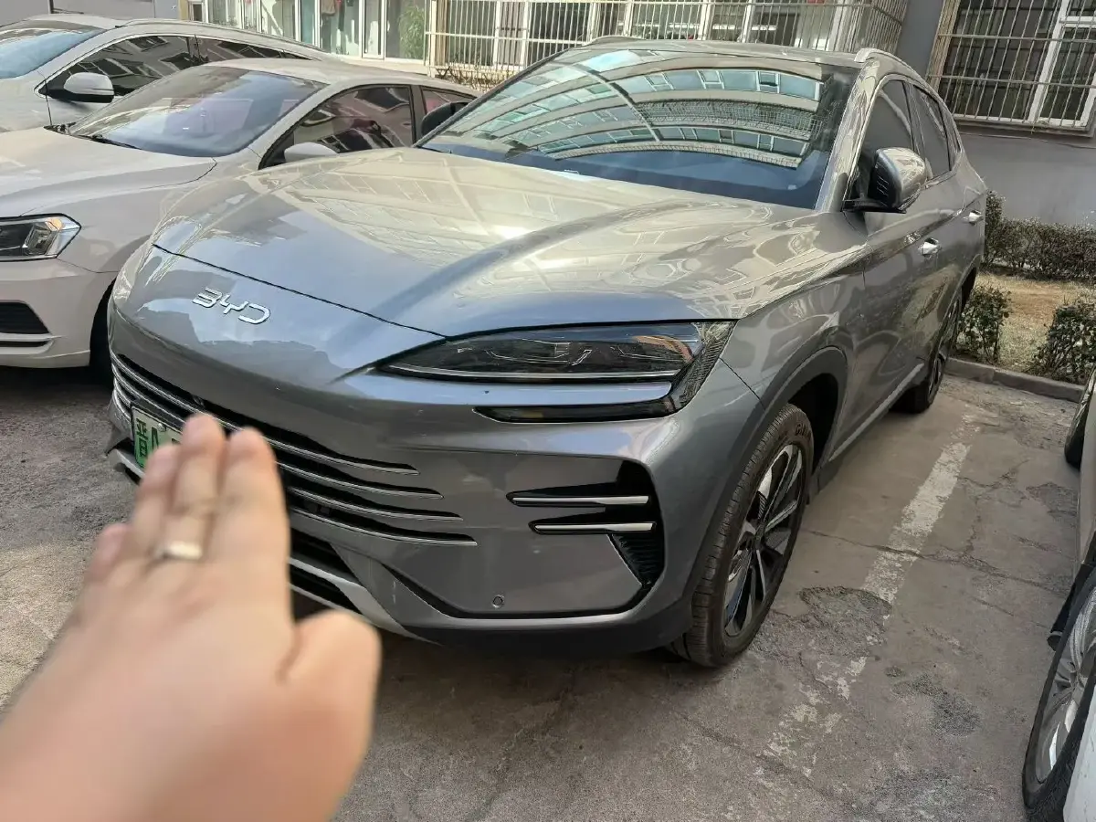 2025 BYD Song Plus 1.5L 101HP L4 E-CVT PHEV 18.3KWH