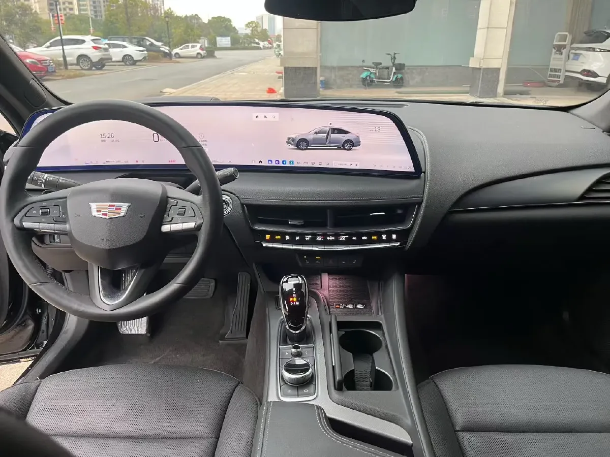 2024 Cadillac CT5 2.0T 237HP L4 10AT,autocango,china used car exporter,china ev exporter,chinese used car exporter,chinese used ev exporter