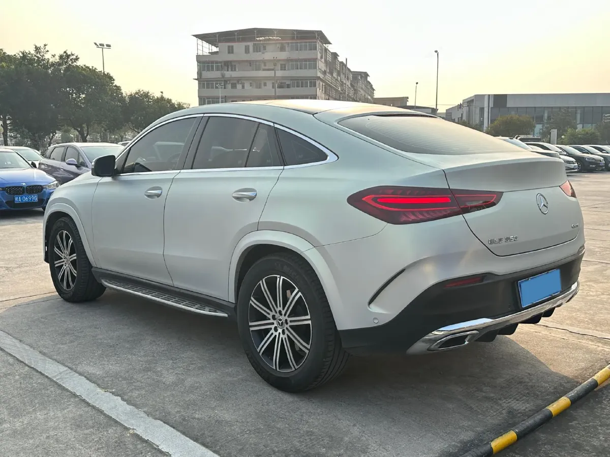 2024 Mercedes-Benz GLE Coupe 2.0T 258HP L4 9AT,autocango,china used car exporter,china ev exporter,chinese used car exporter,chinese used ev exporter