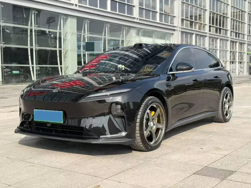 2024 NIO ET5T BEV 75KWH