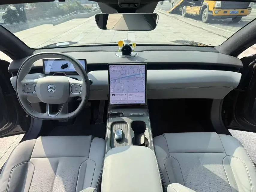 2024 NIO ET5T BEV 75KWH,autocango,china used car exporter,china ev exporter,chinese used car exporter,chinese used ev exporter