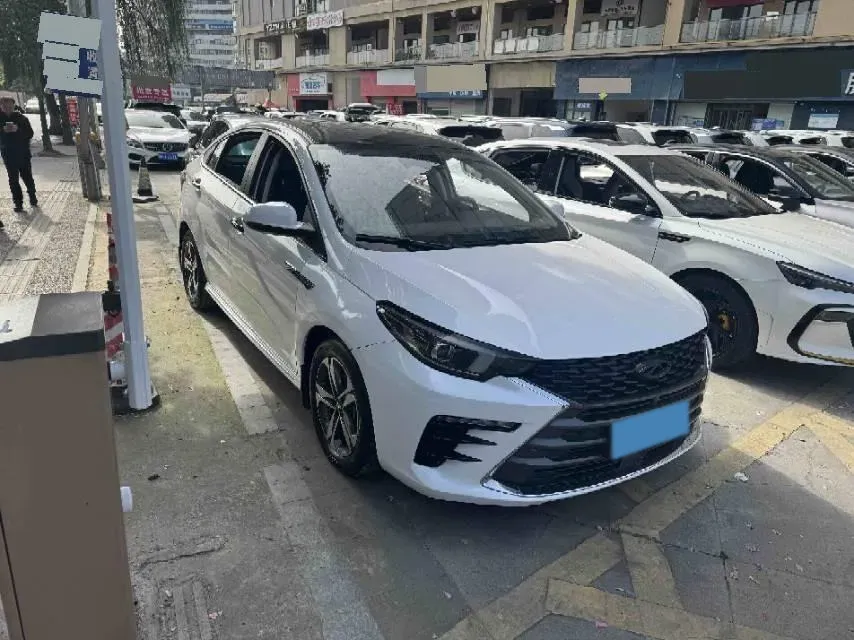 2021 Chery Arrizo 5 Plus 1.5T 156HP L4 CVT,autocango,china used car exporter,china ev exporter,chinese used car exporter,chinese used ev exporter
