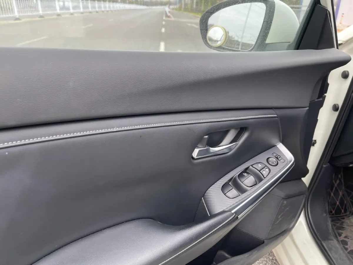 2021 Nissan Sylphy 1.6L 135HP L4 CVT,autocango,china used car exporter,china ev exporter,chinese used car exporter,chinese used ev exporter