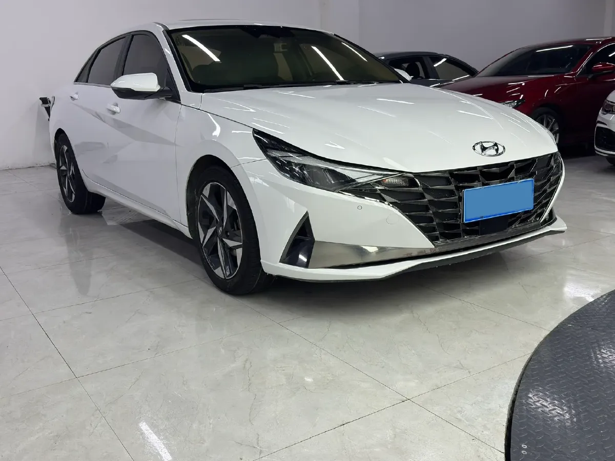 2022 Hyundai Elantra 1.5L 115HP L4 CVT,autocango,china used car exporter,china ev exporter,chinese used car exporter,chinese used ev exporter