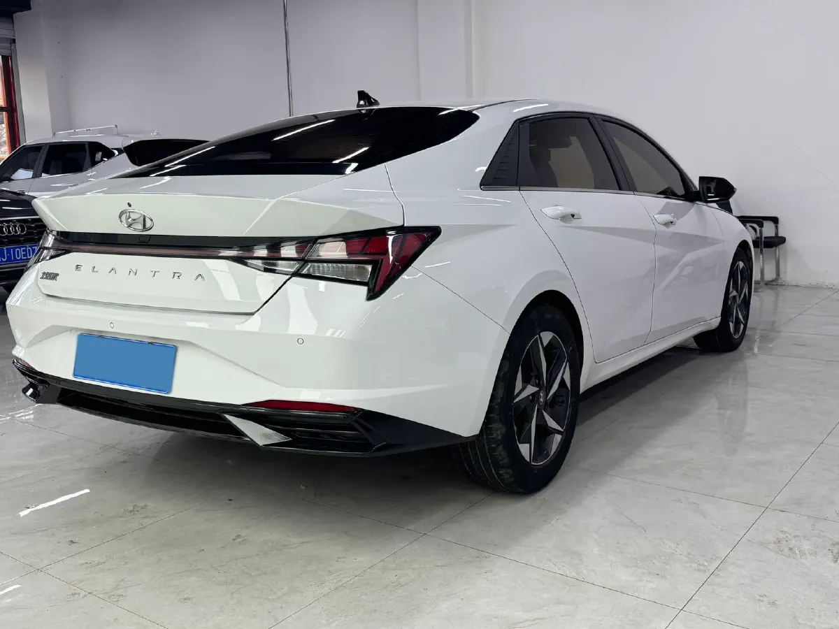 2022 Hyundai Elantra 1.5L 115HP L4 CVT,autocango,china used car exporter,china ev exporter,chinese used car exporter,chinese used ev exporter