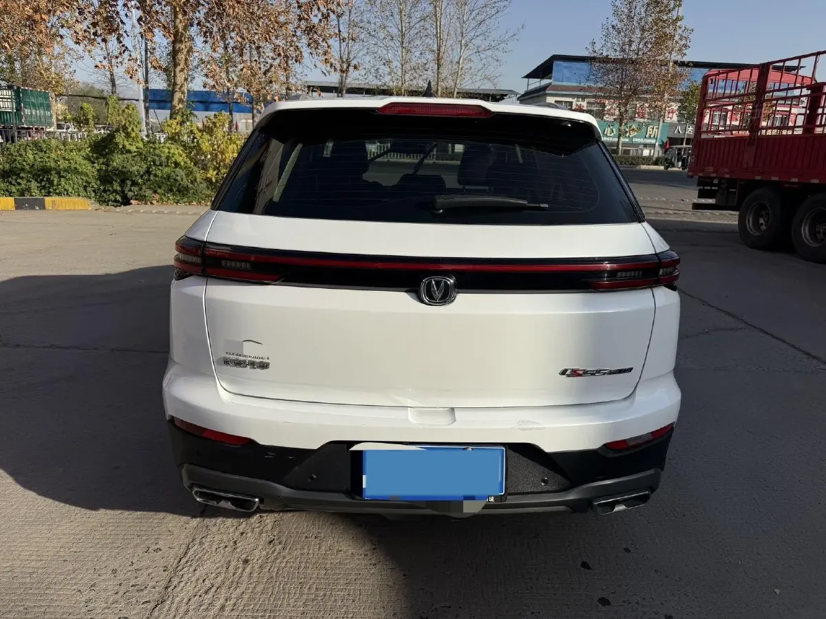 2022 ChangAn CS55 Plus 1.5T 180HP L4 6MT,autocango,china used car exporter,china ev exporter,chinese used car exporter,chinese used ev exporter
