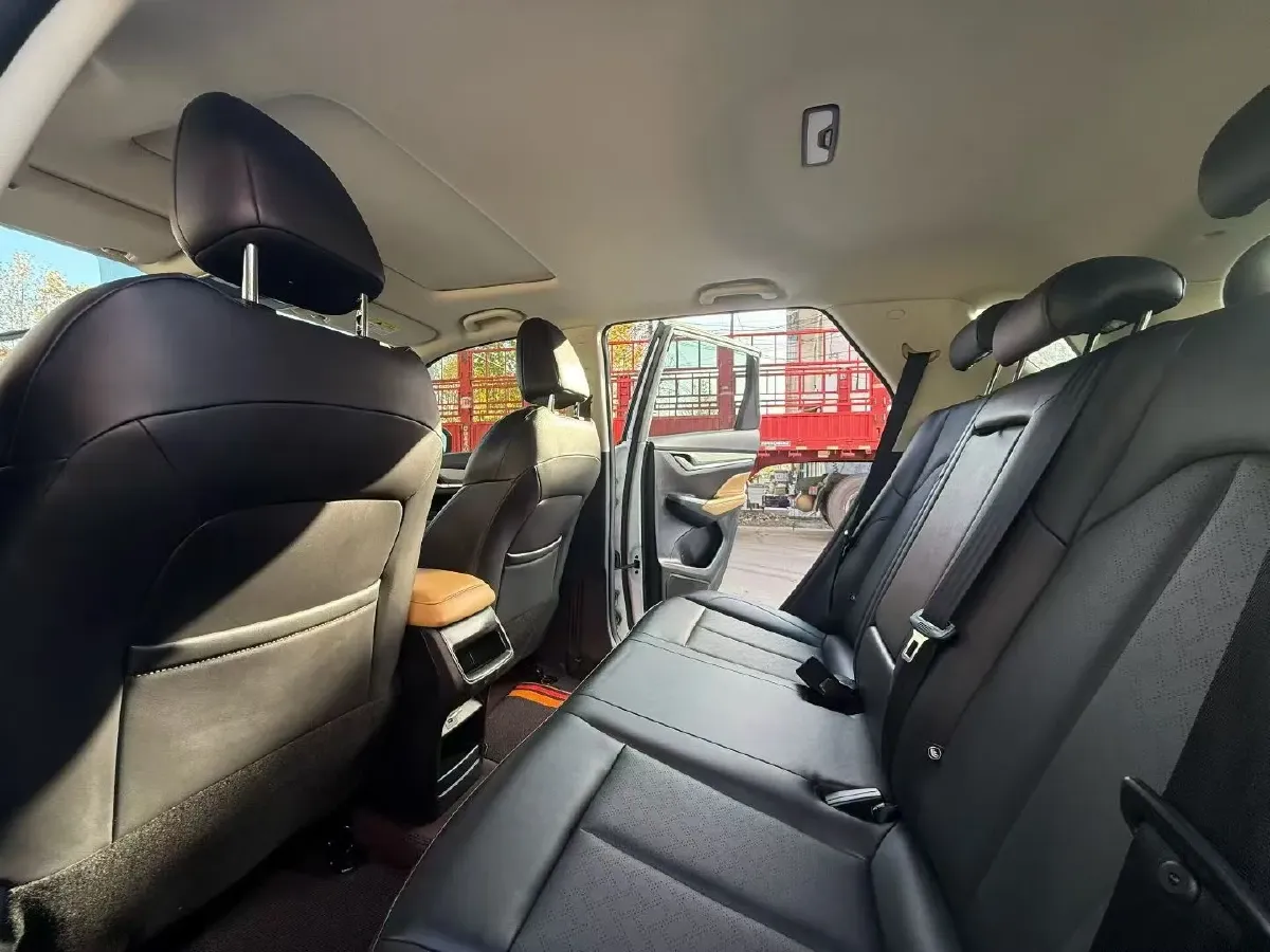 2022 ChangAn CS55 Plus 1.5T 180HP L4 6MT,autocango,china used car exporter,china ev exporter,chinese used car exporter,chinese used ev exporter