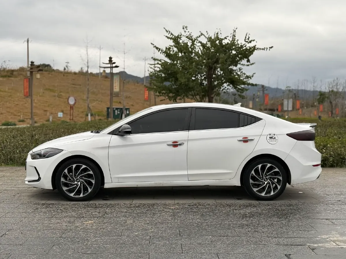 2019 Hyundai Elantra 1.4T 130HP L4 7DCT,autocango,china used car exporter,china ev exporter,chinese used car exporter,chinese used ev exporter