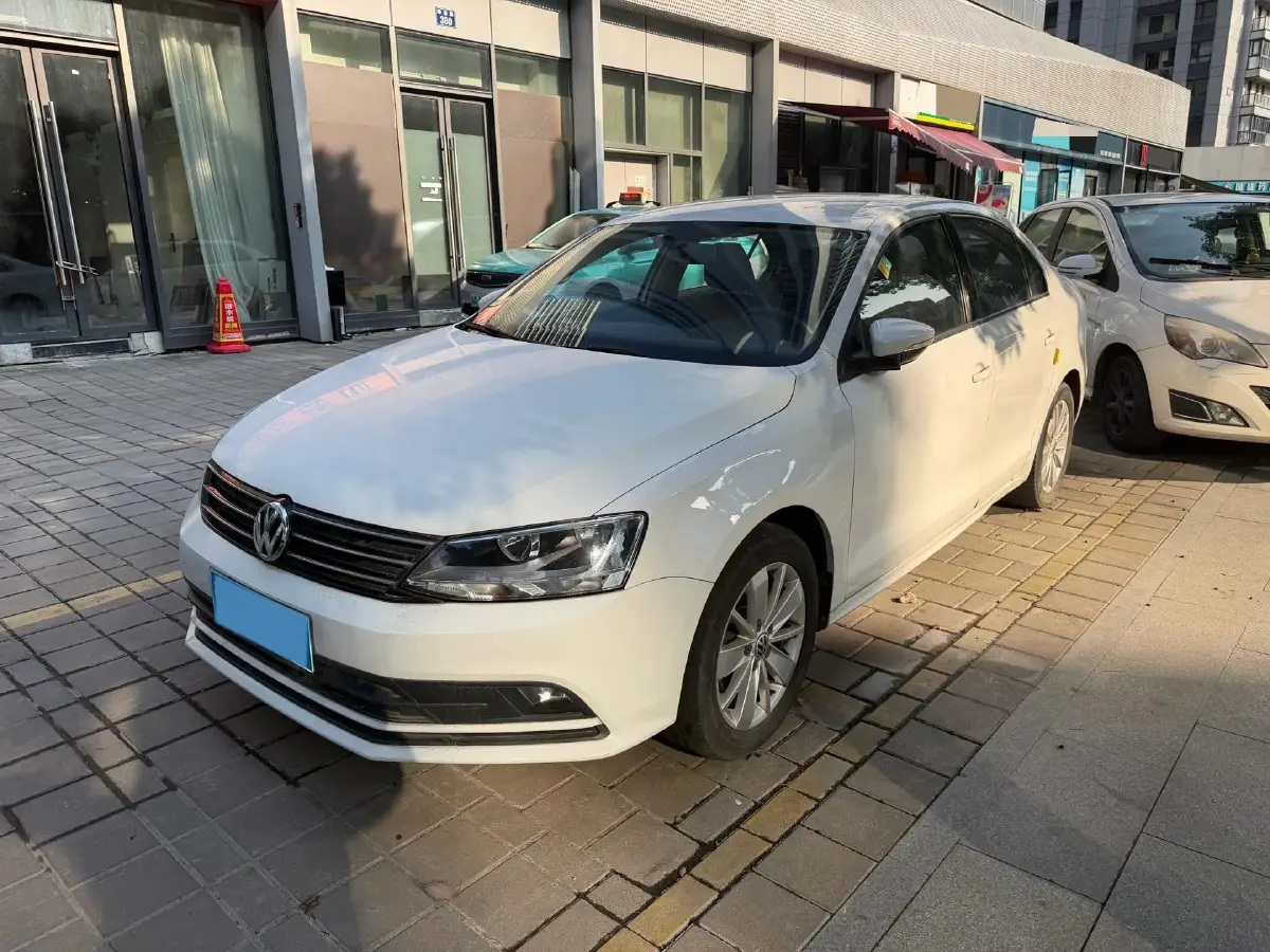 2018 Volkswagen Bora 1.5L 110HP L4 6AT