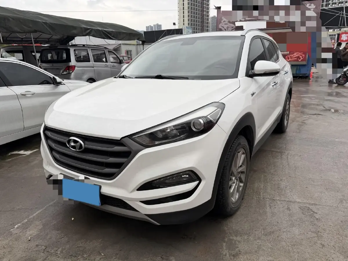 2015 Hyundai Tucson 1.6T 177HP L4 7DCT