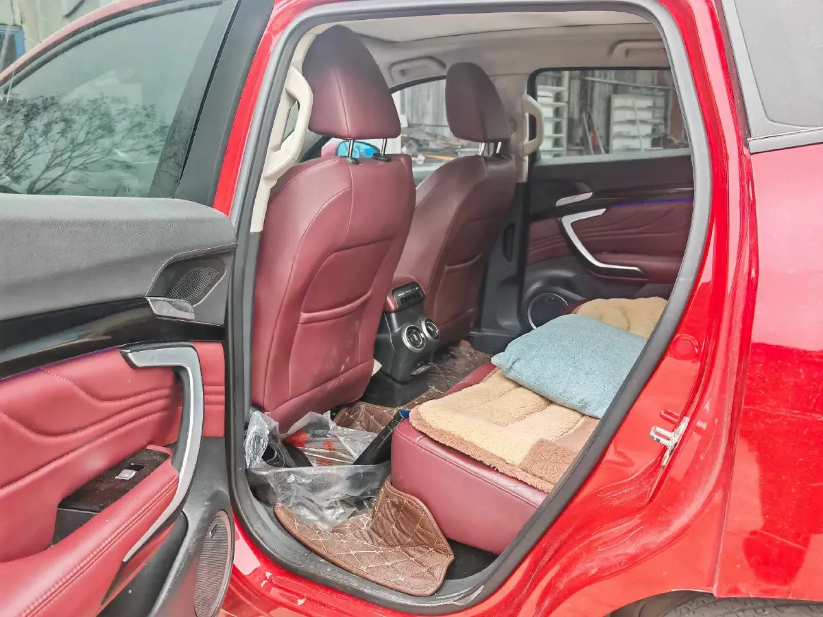 2017 WEY VV7 2.0T 234HP L4 7DCT,autocango,china used car exporter,china ev exporter,chinese used car exporter,chinese used ev exporter