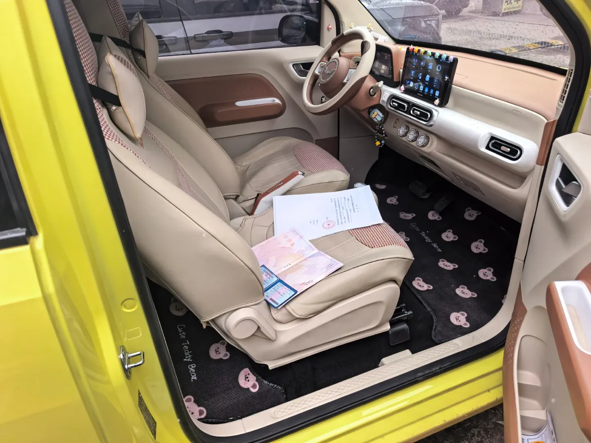 2024 WuLing HongGuang MINI EV BEV 17.3KWH,autocango,china used car exporter,china ev exporter,chinese used car exporter,chinese used ev exporter