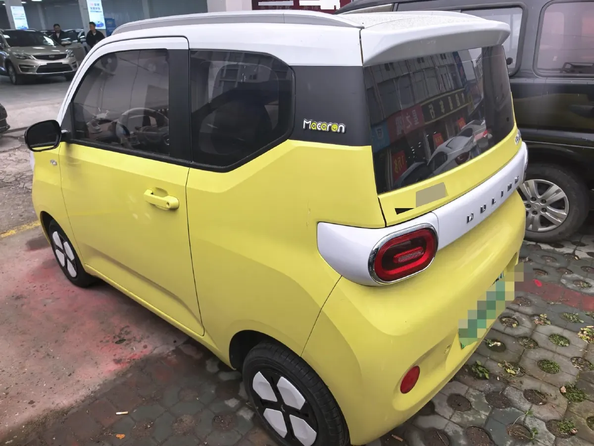 2024 WuLing HongGuang MINI EV BEV 17.3KWH,autocango,china used car exporter,china ev exporter,chinese used car exporter,chinese used ev exporter