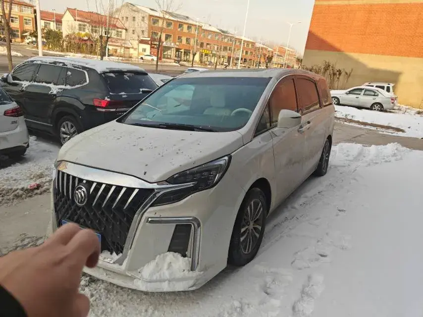 2021 Buick GL8 2.0T 237HP L4 9AT