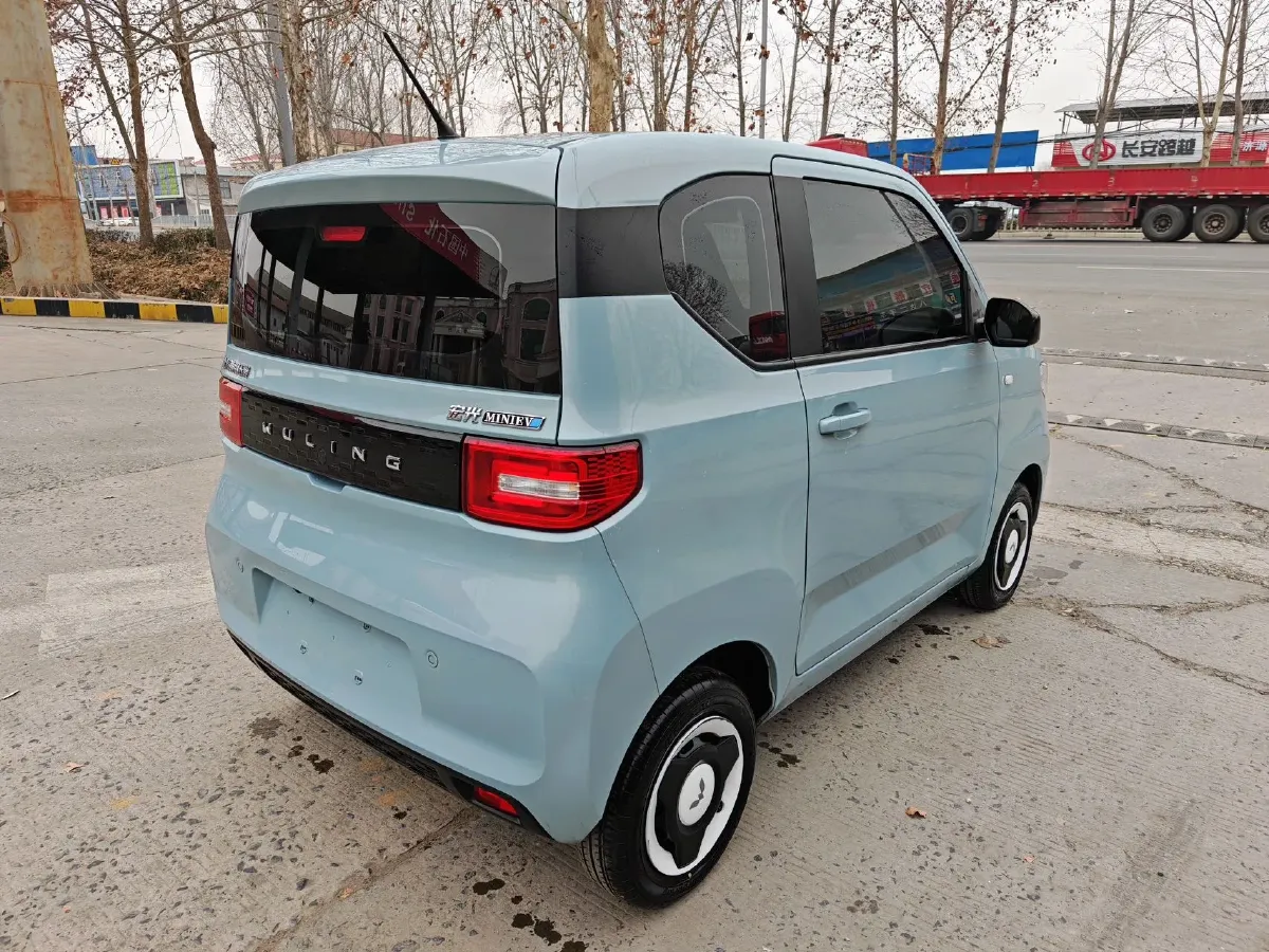 2022 LingBox uni BEV 11.52KWH,autocango,china used car exporter,china ev exporter,chinese used car exporter,chinese used ev exporter